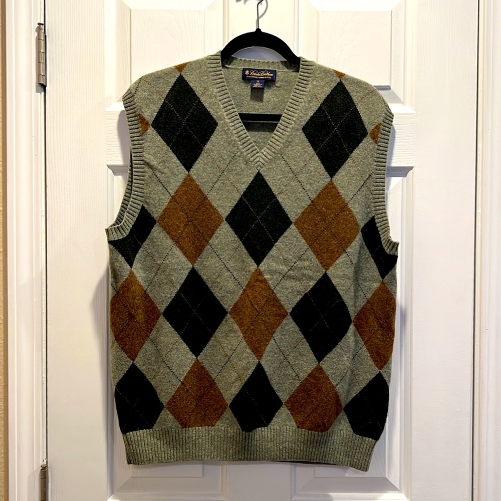Brooks Brothers | 100% Lambswool Argyle Sweater Vest